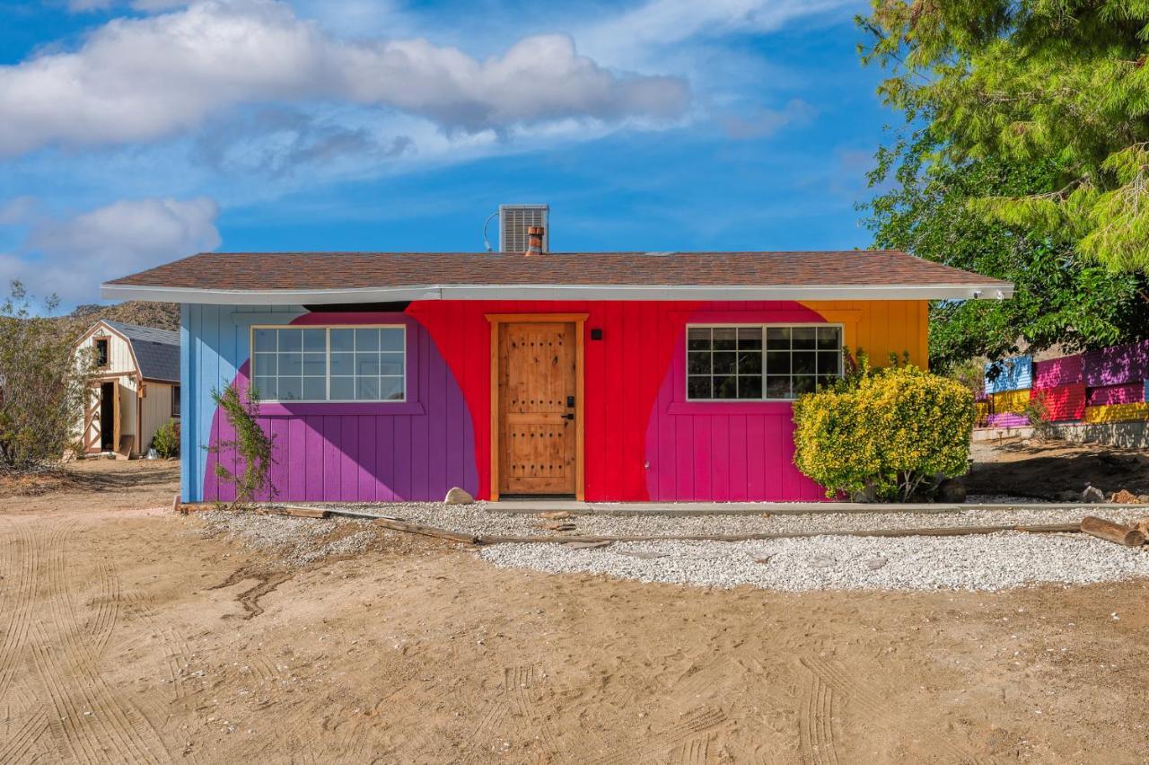 @ Marbella Lane - Rainbow House Glampers Paradise Джошуа-Три Экстерьер фото