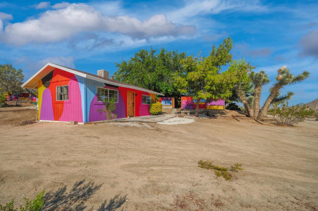 @ Marbella Lane - Rainbow House Glampers Paradise Джошуа-Три Экстерьер фото